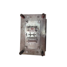 動、定注塑模具采用鑲塊結構排氣