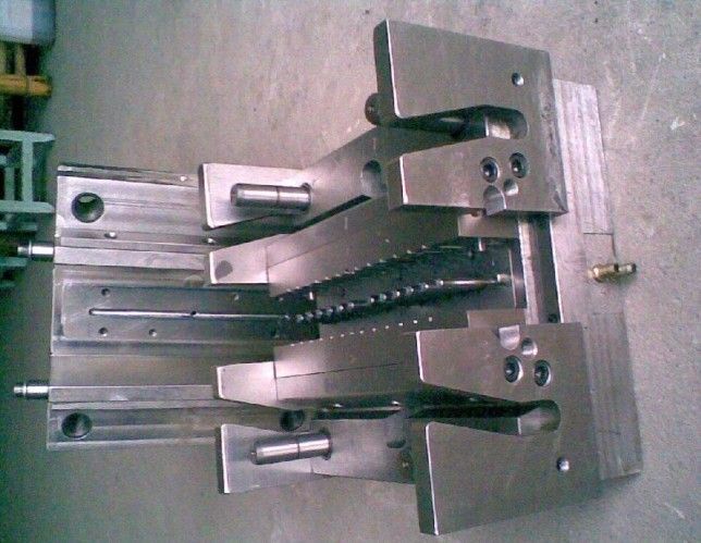 深圳模具廠,什么是注塑模具？