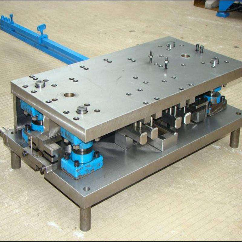 沖壓模具分類與行業術語，基礎要了解！